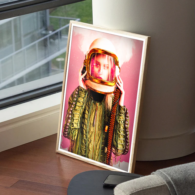 Space Girl - Image 6
